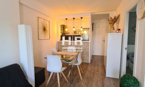 Apartment / flat - Sale - Castell-Platja d'Aro - Castell-Platja d\'Aro