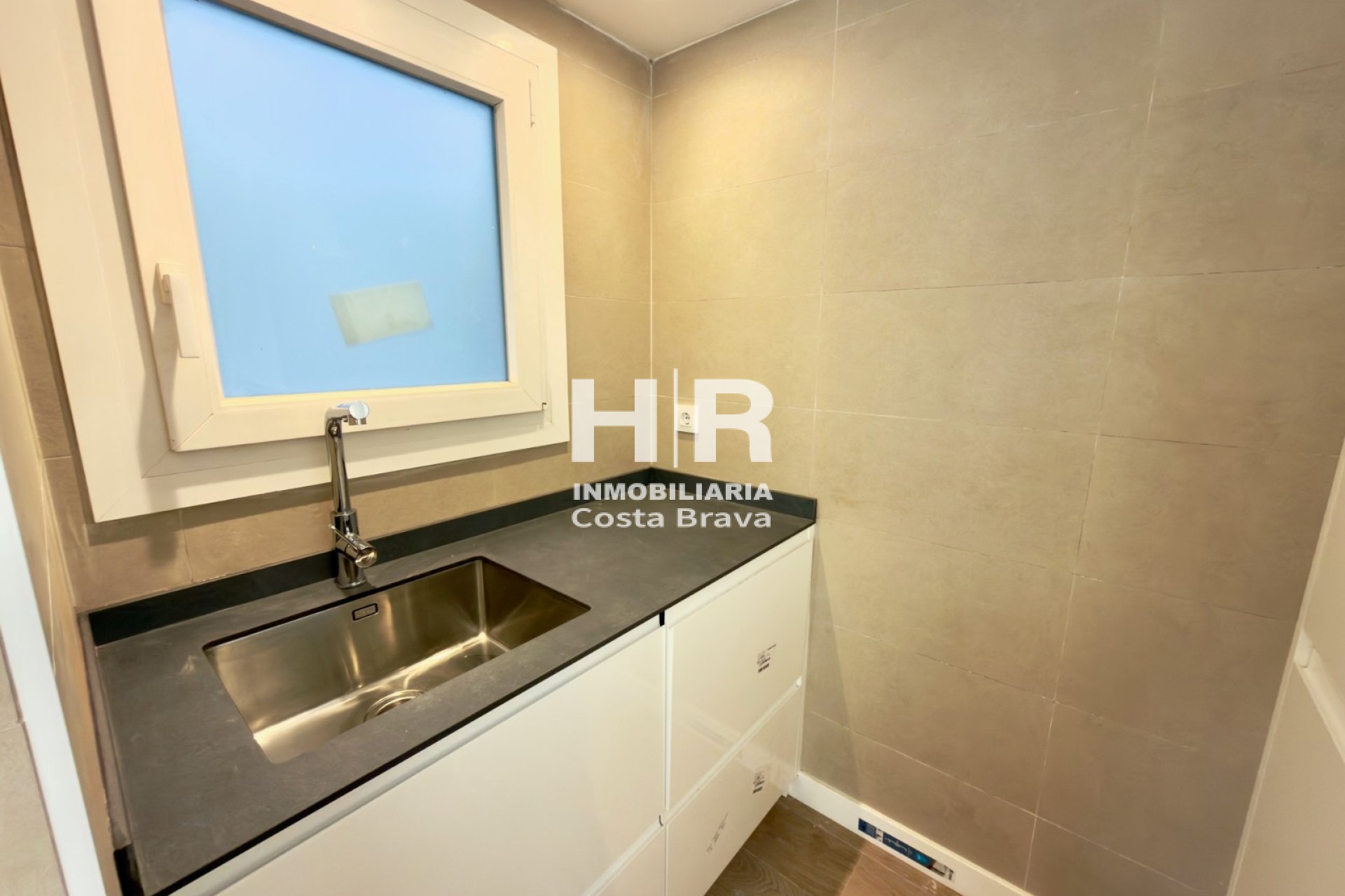 Sale - Apartment / flat - Sant Antoni De Calonge - Centro
