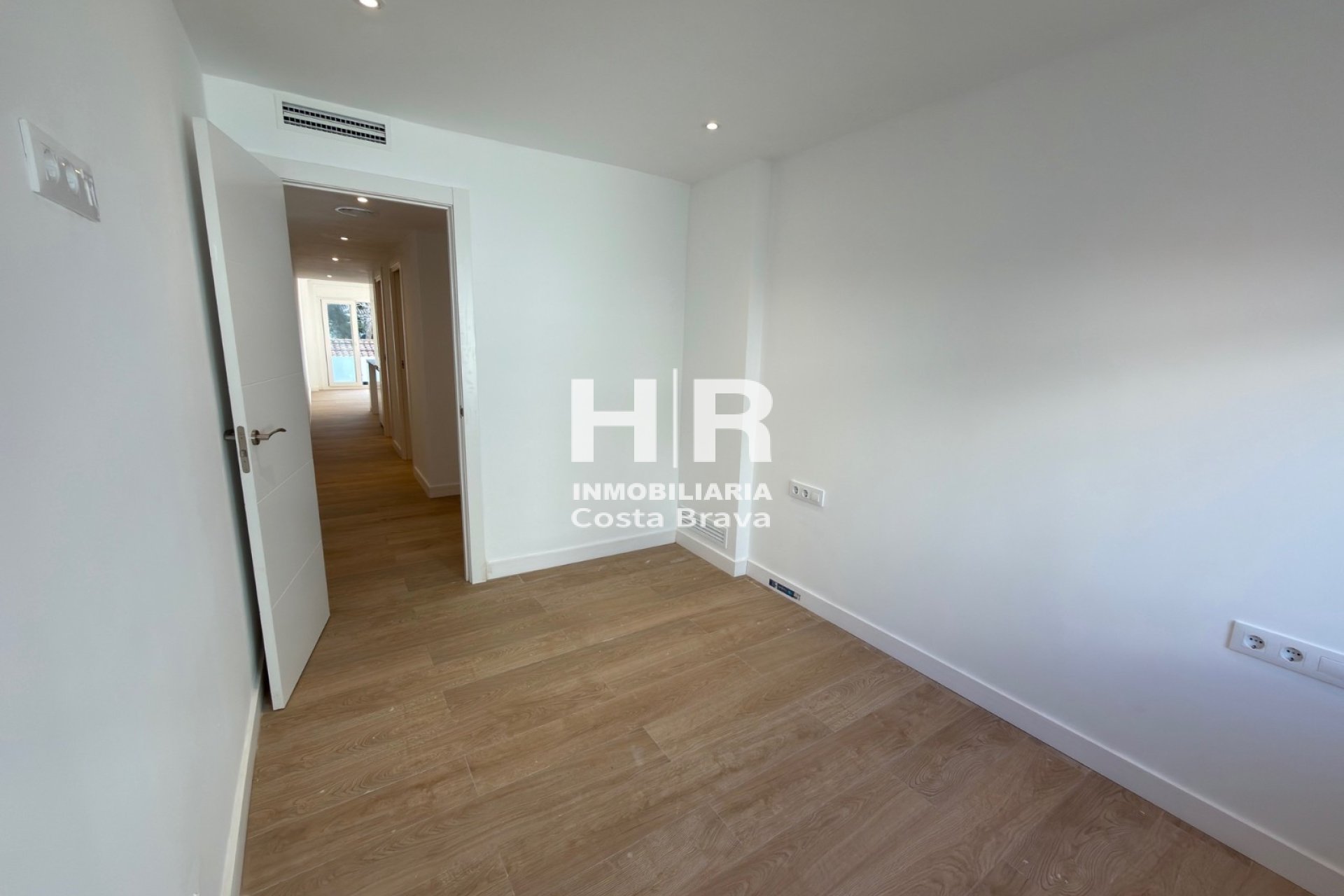 Sale - Apartment / flat - Sant Antoni De Calonge - Centro