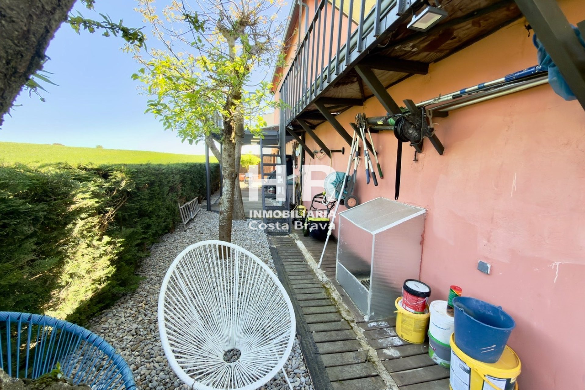 Sale - Casa unifamiliar - AIGUAVIVA - CENTRO PUEBLO