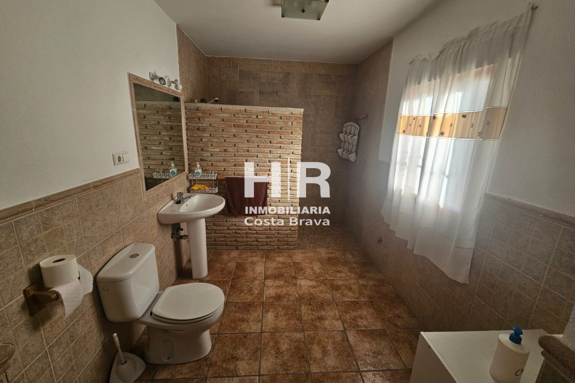 Sale - Cave house - Benamaurel - Puente Arriba