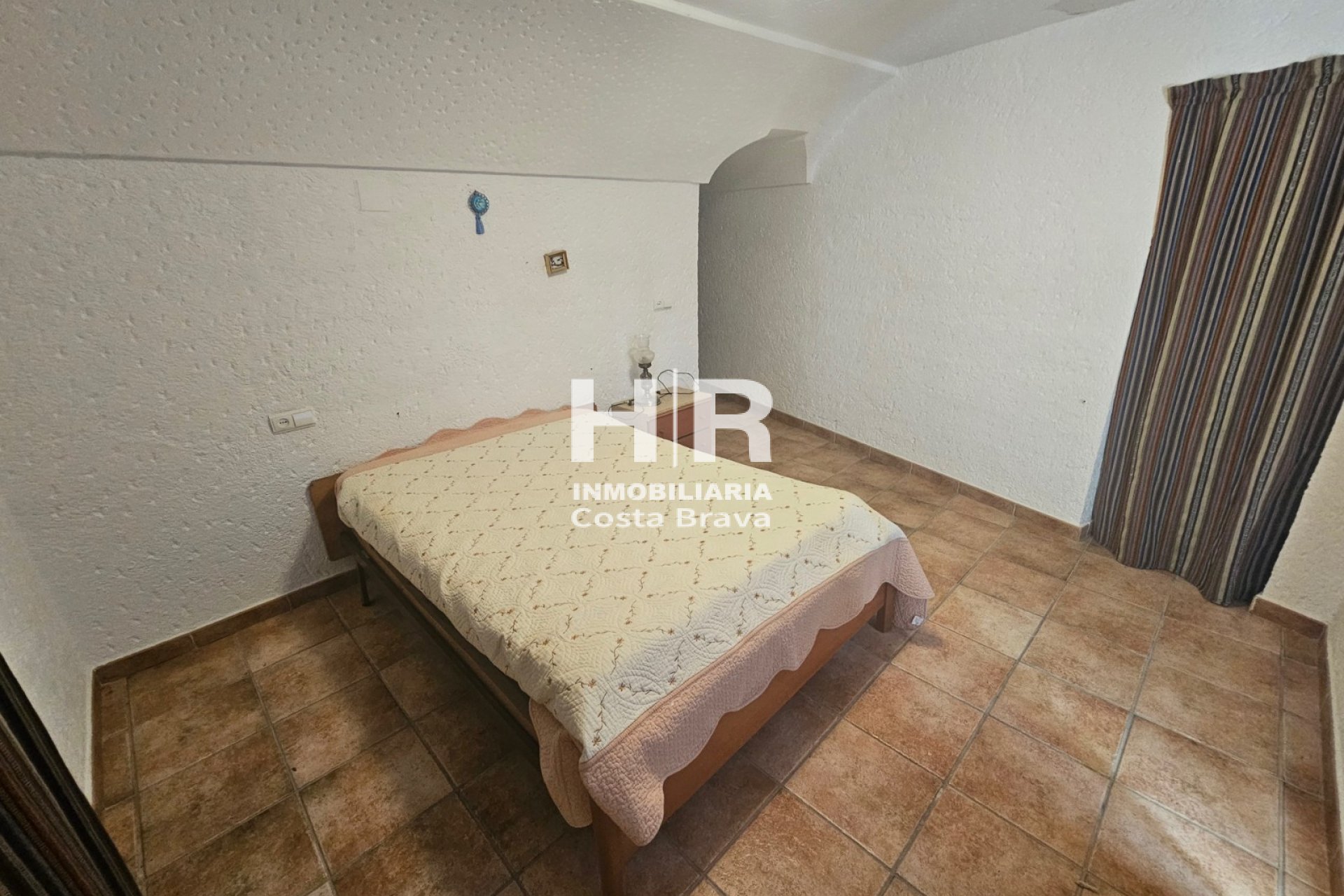 Sale - Cave house - Benamaurel - Puente Arriba