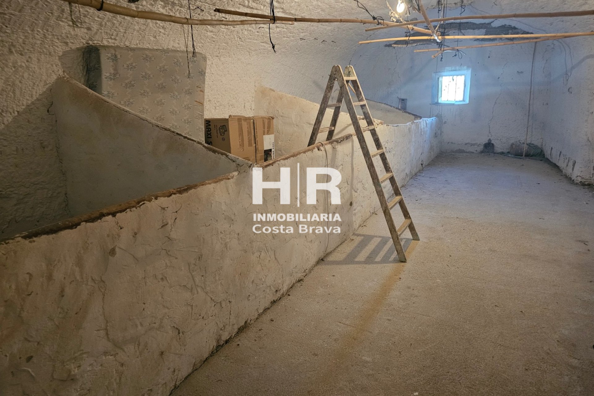 Sale - Cave house - Benamaurel - Puente Arriba