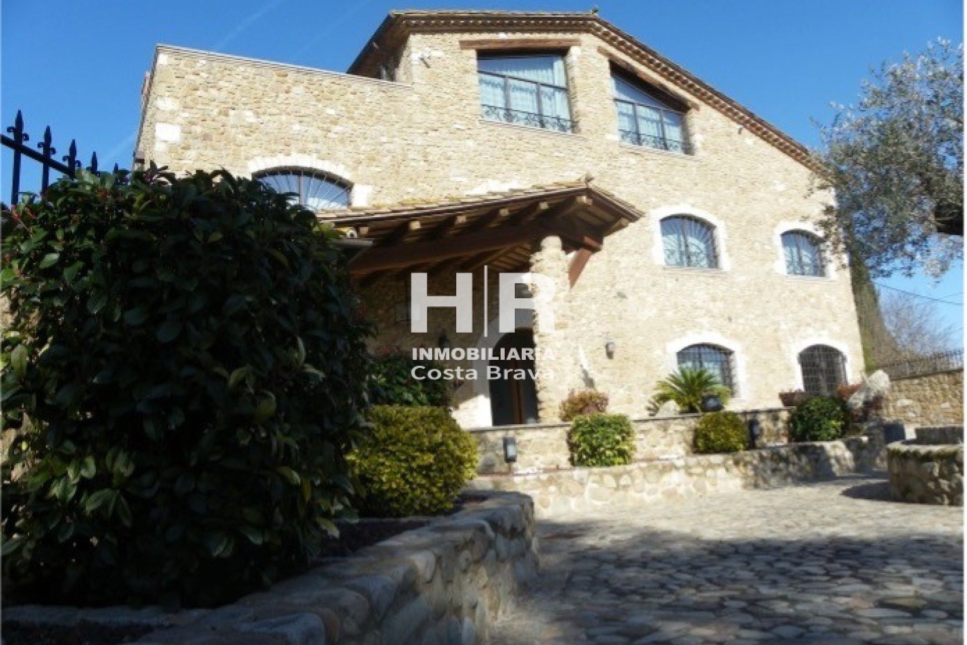 Sale - Villa - Sant Joan de Mollet - Centro