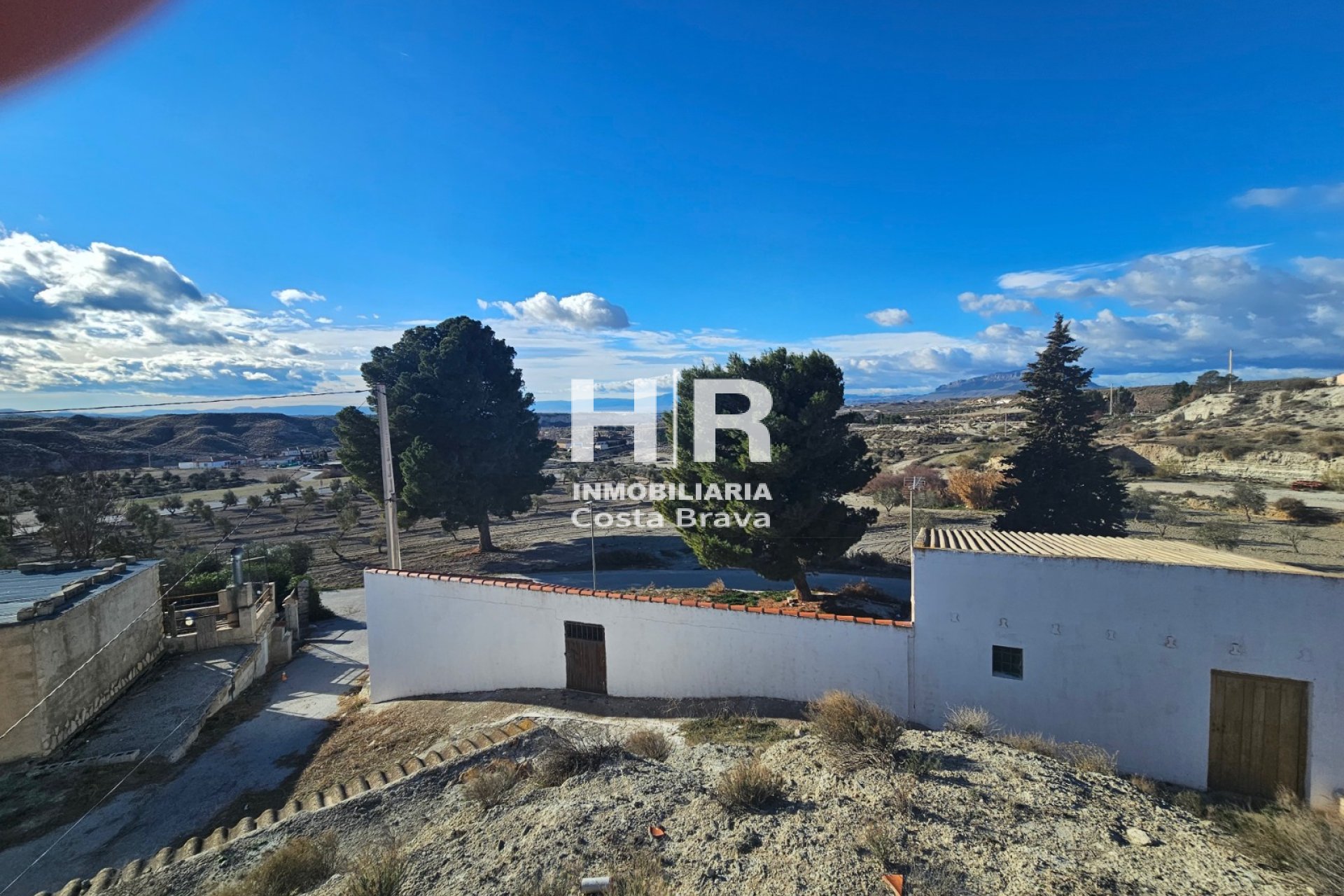 Venda - Casa cova - Benamaurel - Puente Arriba