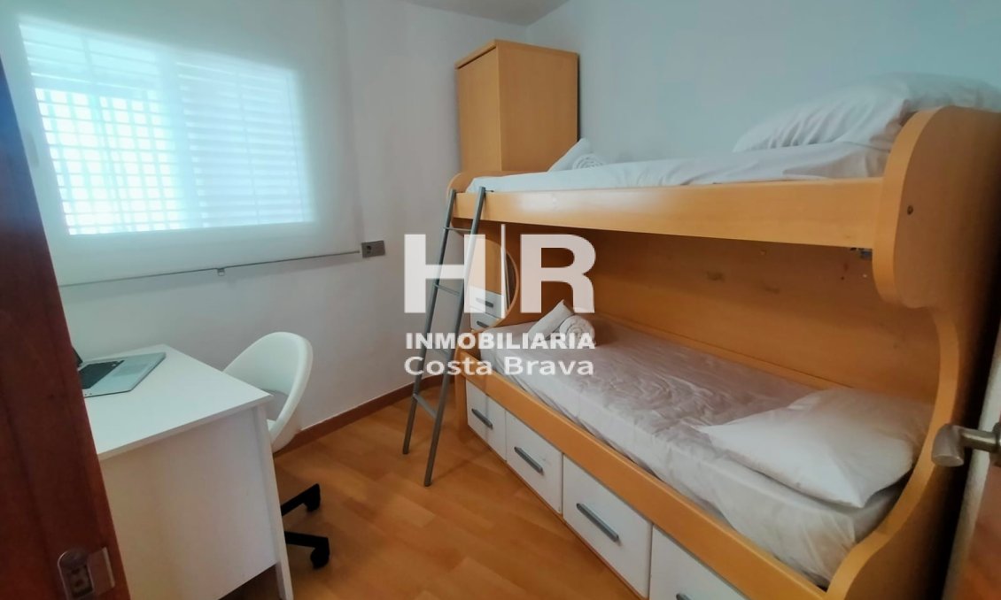 Sale - Apartment / flat - Castell-Platja d'Aro - Centro