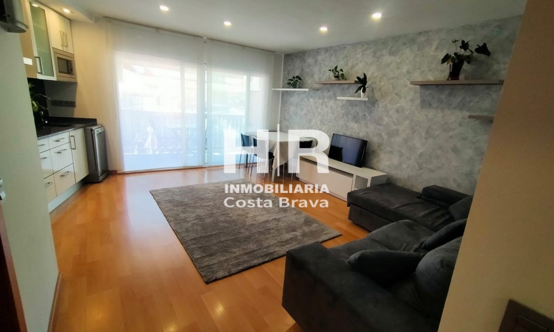 Sale - Apartment / flat - Castell-Platja d'Aro - Centro