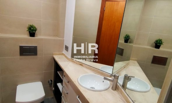 Sale - Apartment / flat - Castell-Platja d'Aro - Centro