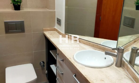 Sale - Apartment / flat - Castell-Platja d'Aro - Centro