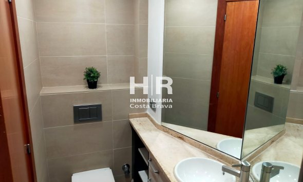 Sale - Apartment / flat - Castell-Platja d'Aro - Centro