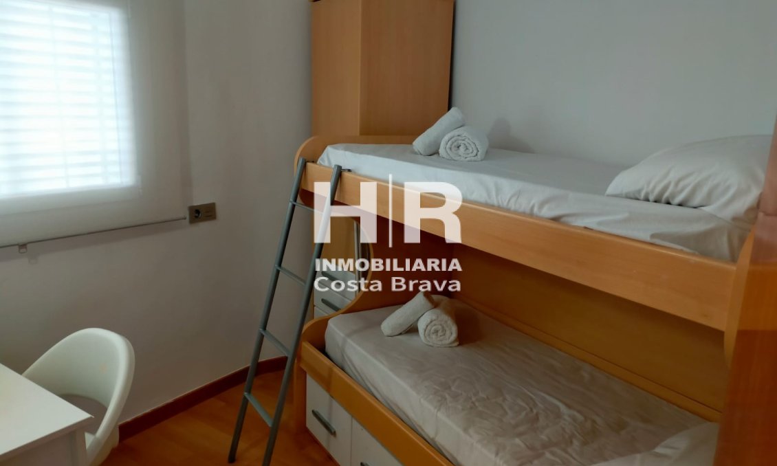 Sale - Apartment / flat - Castell-Platja d'Aro - Centro