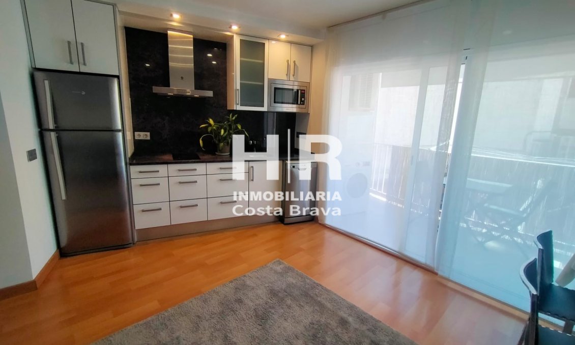 Sale - Apartment / flat - Castell-Platja d'Aro - Centro