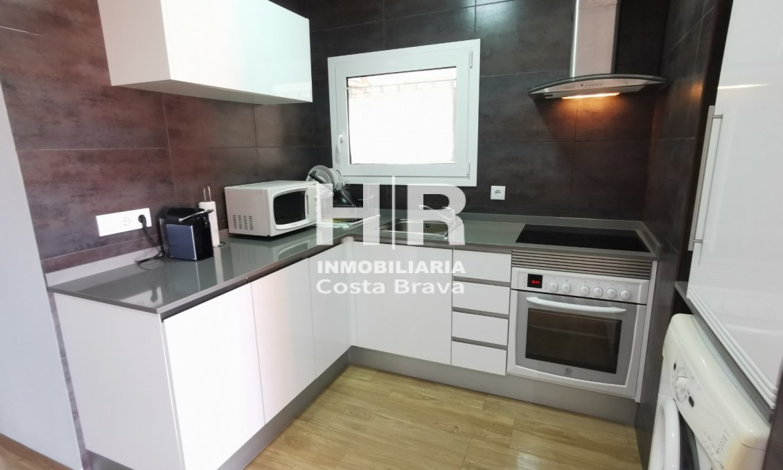 Sale - Apartment / flat - Platja D'Aro - Centro