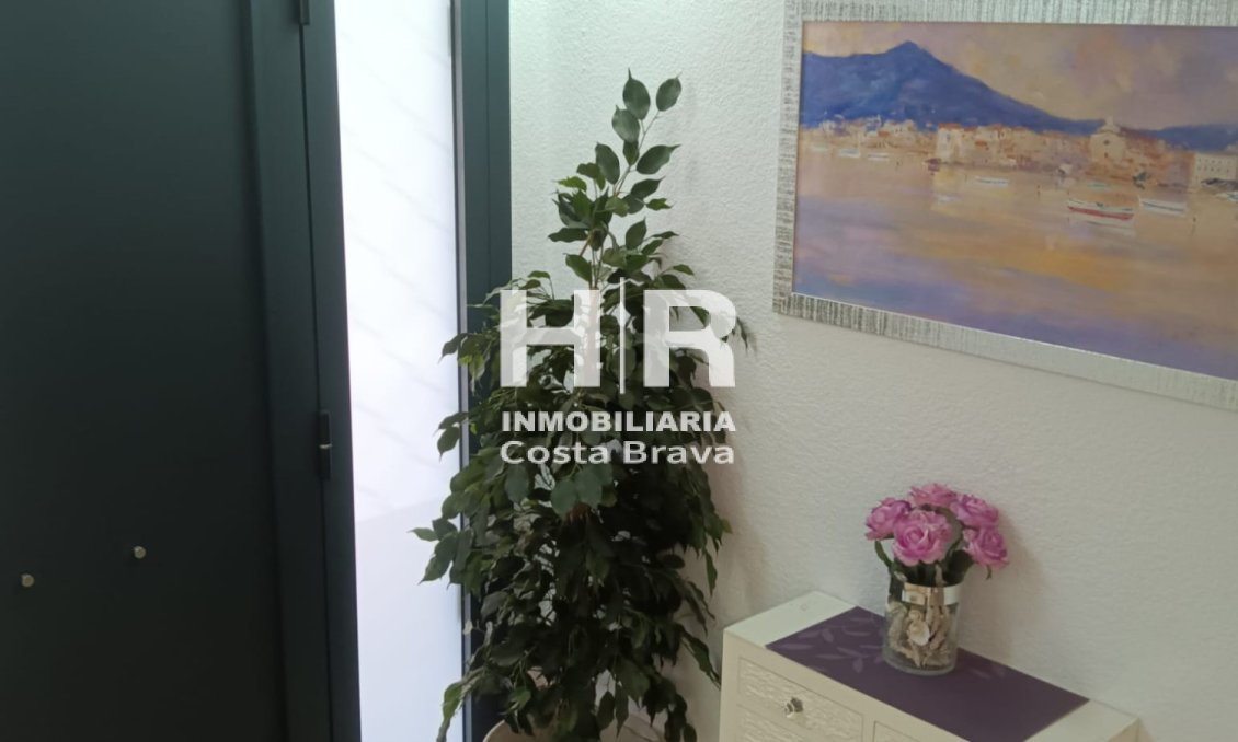 Sale - Apartment / flat - Platja D'Aro - Centro