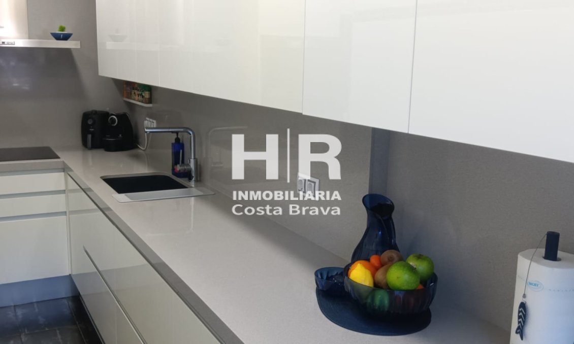 Sale - Apartment / flat - Platja D'Aro - Centro