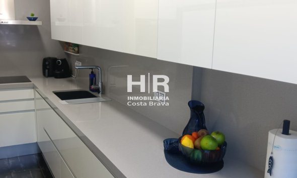Sale - Apartment / flat - Platja D'Aro - Centro