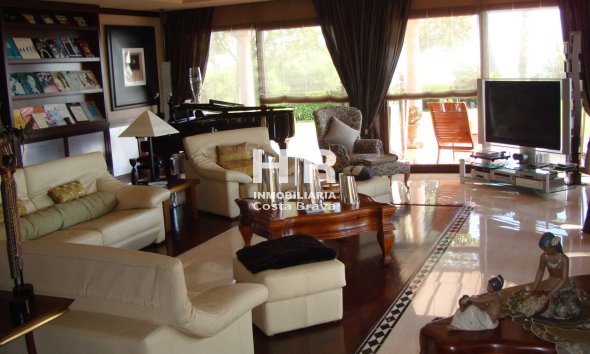 Vente - Chalet - Calella - Valldenguli