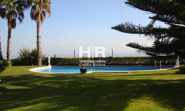 Vente - Chalet - Calella - Valldenguli