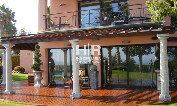 Vente - Chalet - Calella - Valldenguli