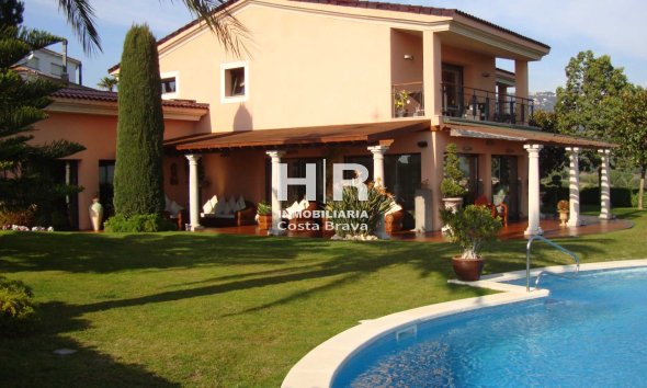 Vente - Chalet - Calella - Valldenguli