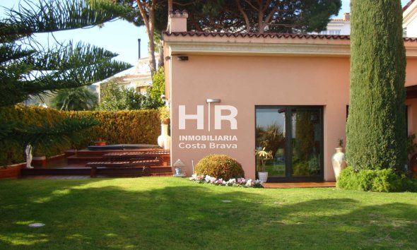 Vente - Chalet - Calella - Valldenguli