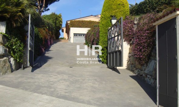 Vente - Chalet - Calella - Valldenguli