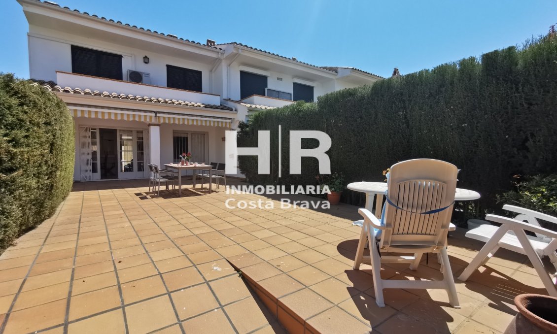 Sale - Townhouse - Castell-Platja d'Aro