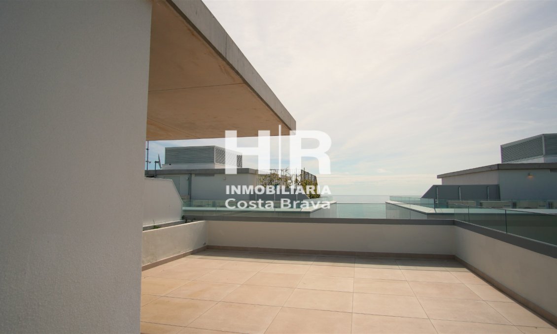 Nouvelle construction - Attique - Platja D'Aro - Primera línea de mar