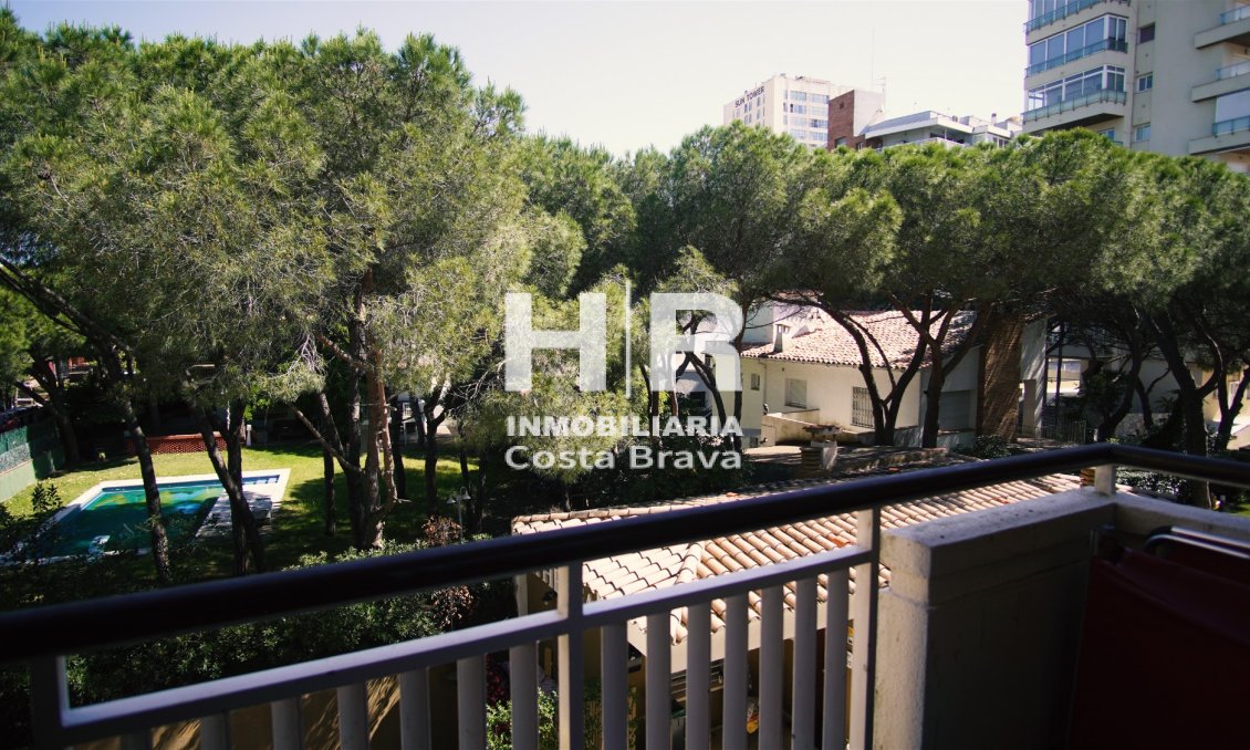Sale - Apartment / flat - Castell-Platja d'Aro - Centro