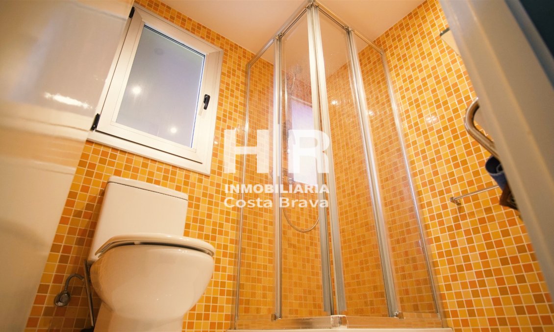 Sale - Apartment / flat - Castell-Platja d'Aro - Centro