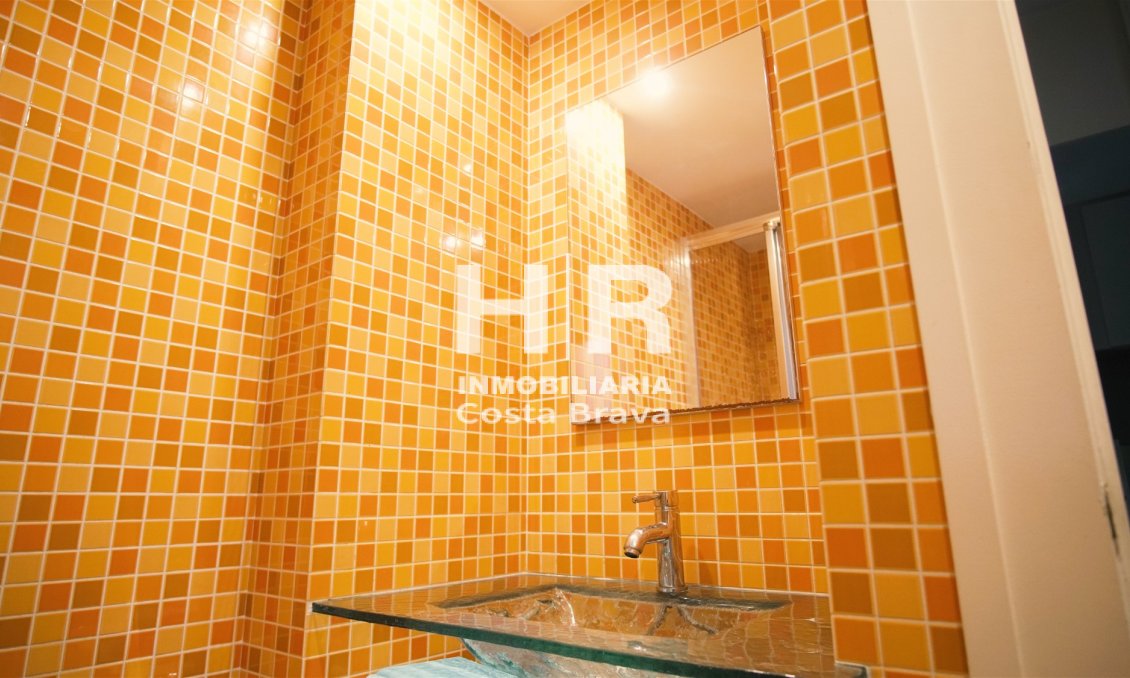 Sale - Apartment / flat - Castell-Platja d'Aro - Centro