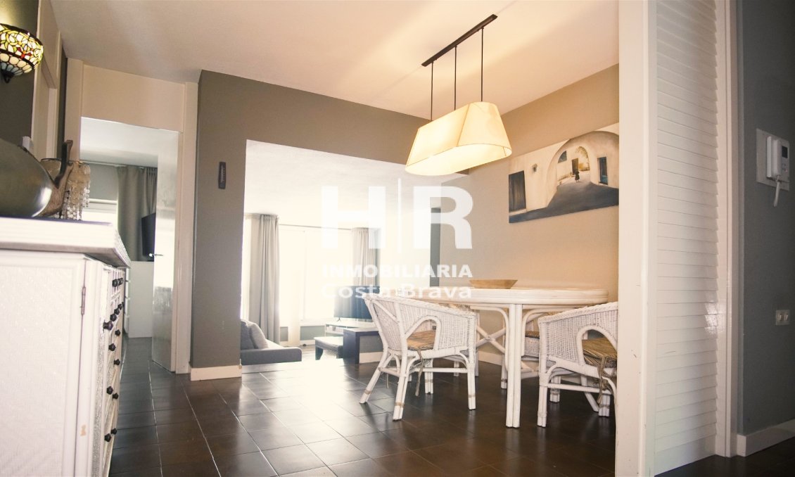 Sale - Apartment / flat - Castell-Platja d'Aro - Centro