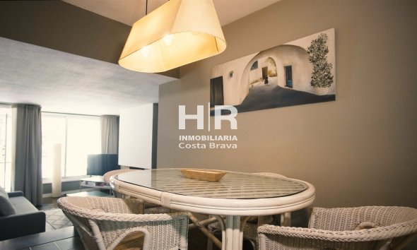 Sale - Apartment / flat - Castell-Platja d'Aro - Centro