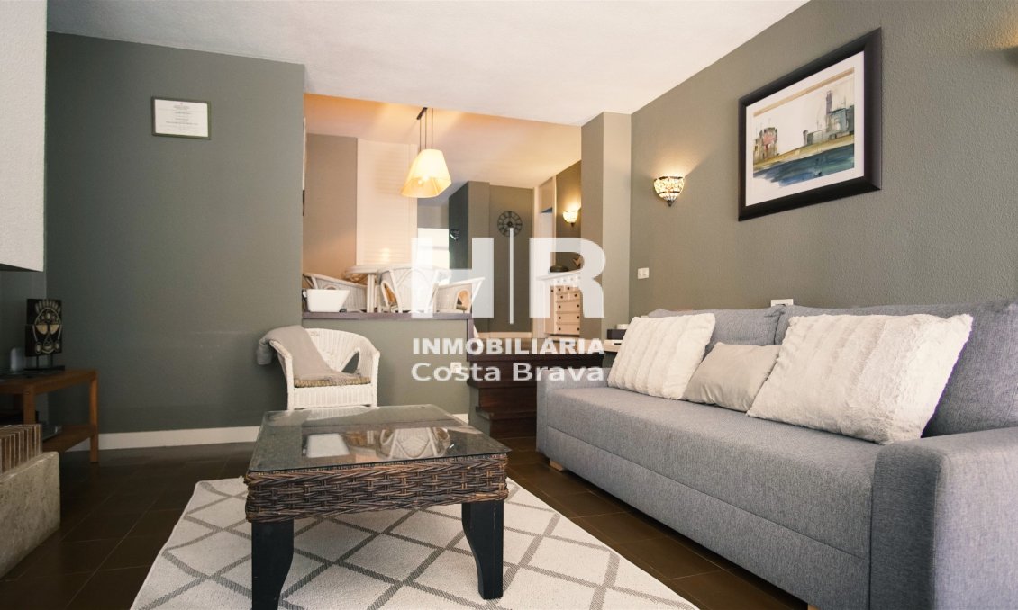 Sale - Apartment / flat - Castell-Platja d'Aro - Centro