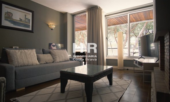 Sale - Apartment / flat - Castell-Platja d'Aro - Centro