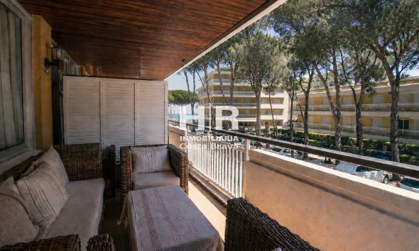 Sale - Apartment / flat - Castell-Platja d'Aro - Centro