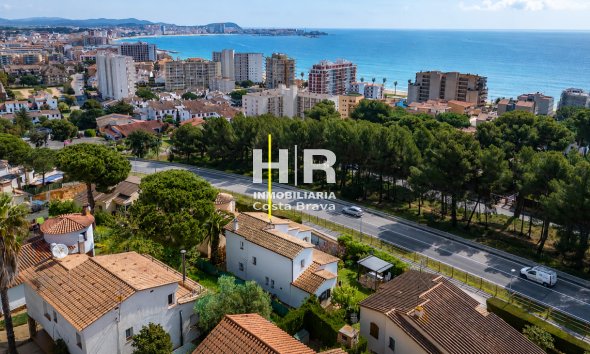 Sale - Casa unifamiliar - Sant Antoni De Calonge - Torre Valentina