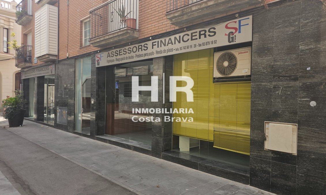 Location à long terme - Local commercial - Granollers - Centro
