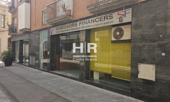 Location à long terme - Local commercial - Granollers - Centro