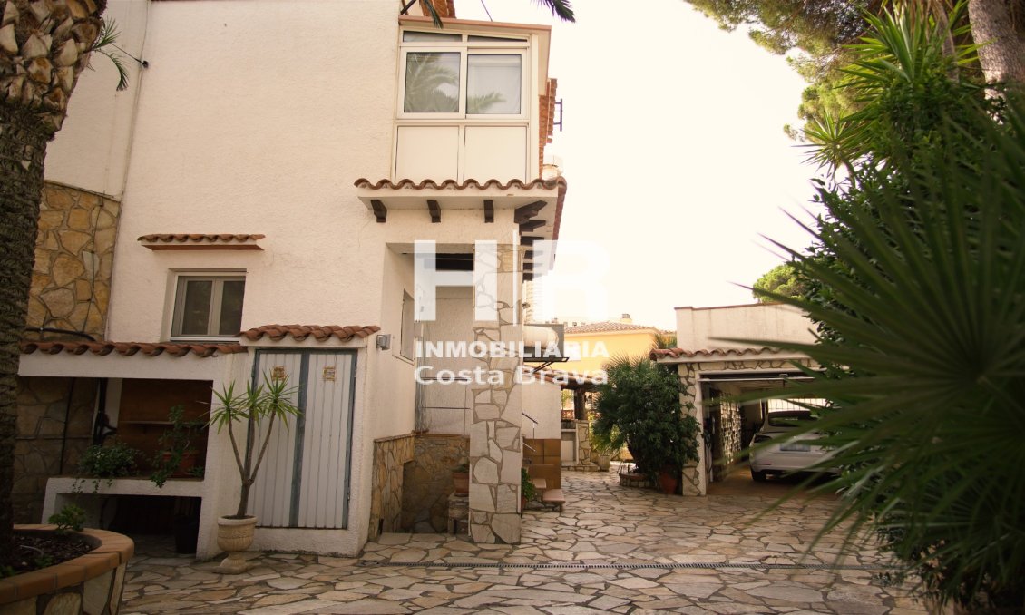 Venda - Casa - L´Escala - Platja