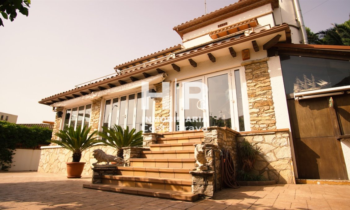 Venda - Casa - L´Escala - Platja