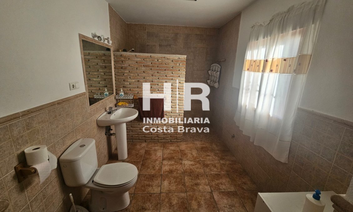 Sale - Cave house - Benamaurel - Puente Arriba