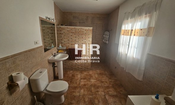 Sale - Cave house - Benamaurel - Puente Arriba