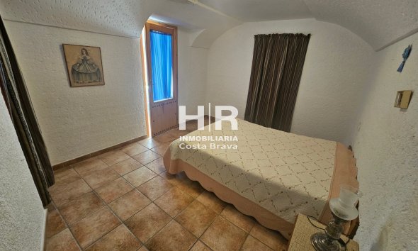 Sale - Cave house - Benamaurel - Puente Arriba