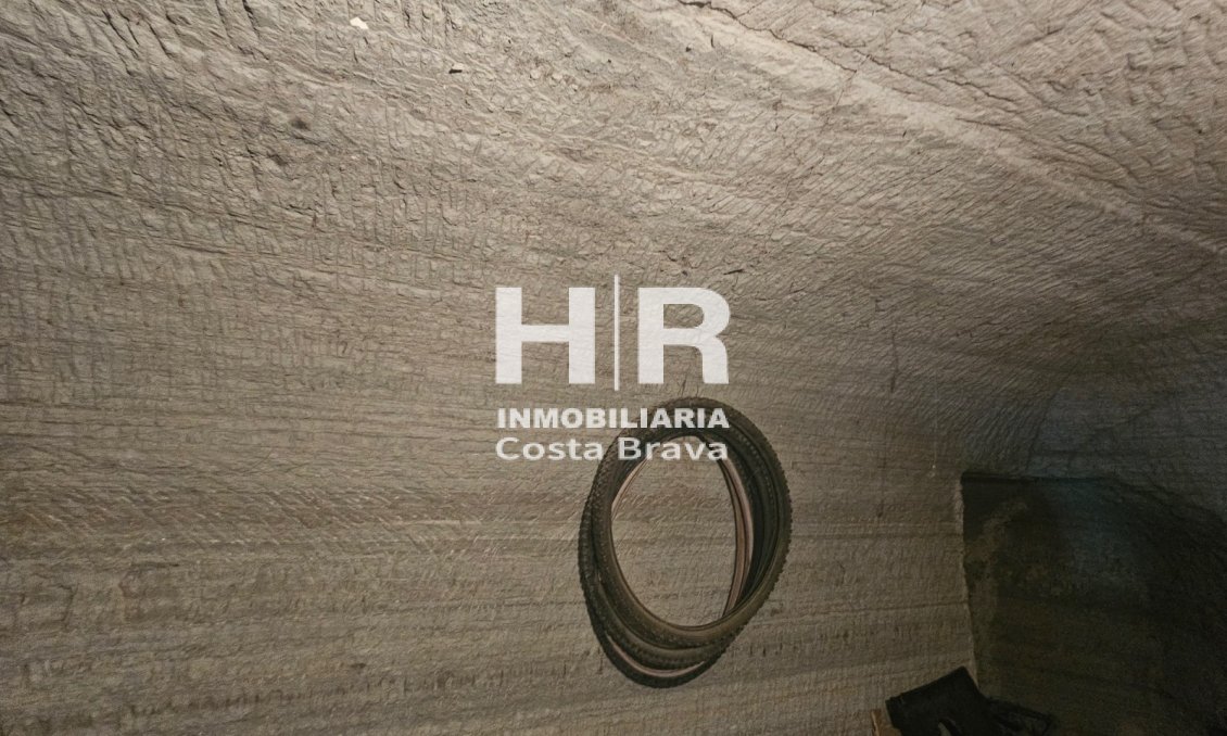 Sale - Cave house - Benamaurel - Puente Arriba